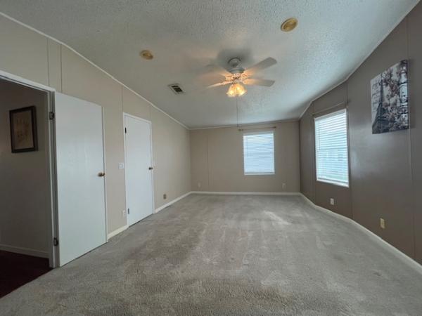 1994 Fleetwood Mobile Home