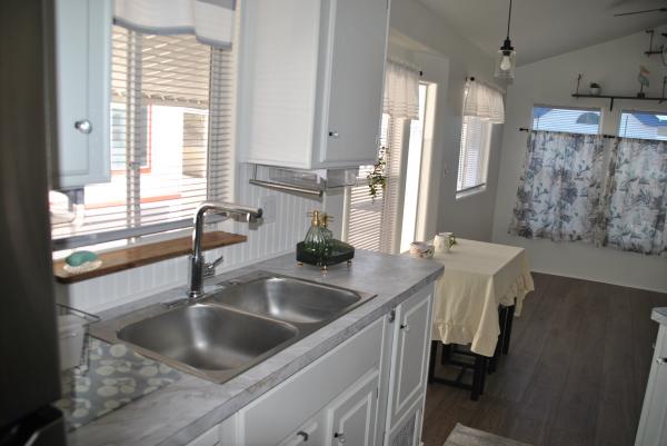 1999 Cavco CCHP Mobile Home