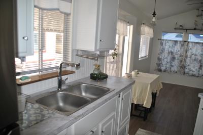 Photo 4 of 20 of home located at 200 Dolliver St. Site #411 Pismo Beach, CA 93449