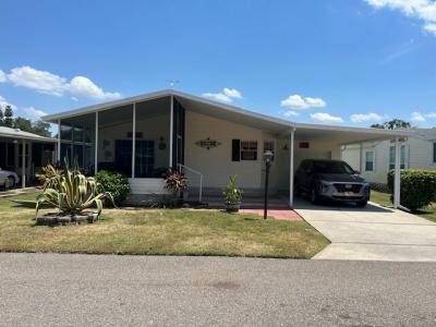 Photo 2 of 13 of home located at 142 Winterdale Dr. N Lake Alfred, FL 33850