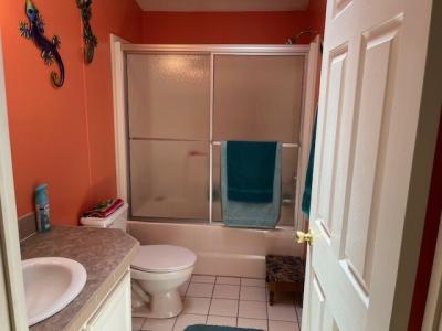 Photo 4 of 13 of home located at 142 Winterdale Dr. N Lake Alfred, FL 33850