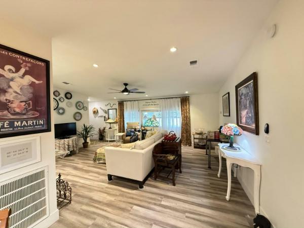 1986 Palm Harbor HS Manufactured Home