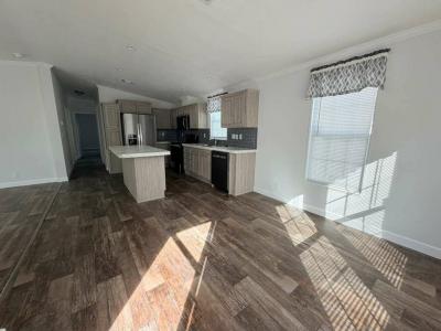 Photo 5 of 20 of home located at 5257 S.w. 32nd Street Davie, FL 33314