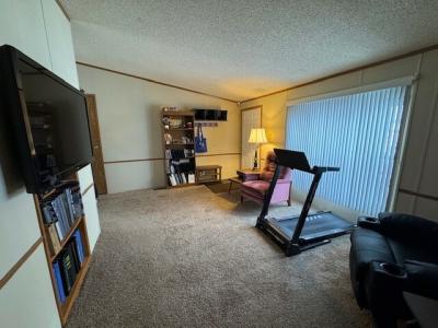 Photo 2 of 8 of home located at 28753 Beechwood Flat Rock, MI 48134