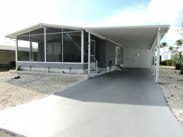 Photo 1 of 2 of home located at 4 Quanery Court Lot 0955 Fort Myers, FL 33908