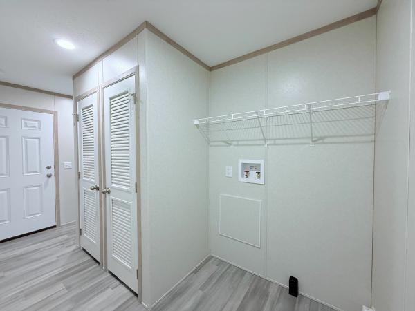 2025 Clayton-Wakarusa Mobile Home