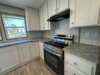 Photo 4 of 12 of home located at 400 N. Carson Road, #133 Birmingham, AL 35215