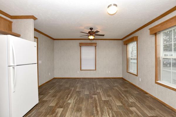 EAGLE RIVER LC-44S373  Home