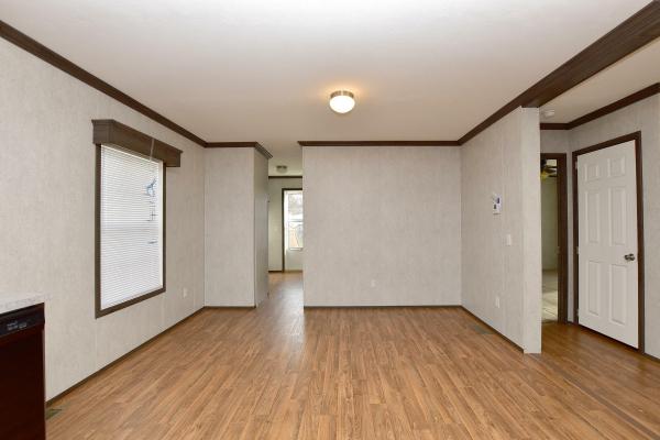 2021 Eagle River LC-52J158-LTD  Home