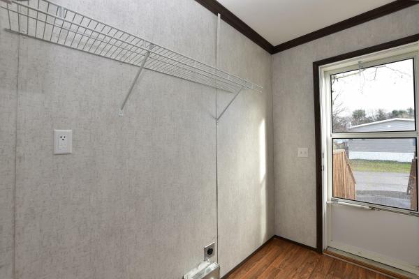 2021 Eagle River LC-52J158-LTD  Home