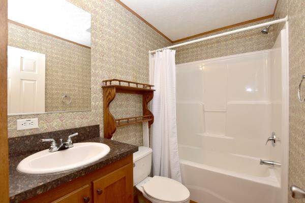 2018 EAGLE RIVER LC-70S8003  Home