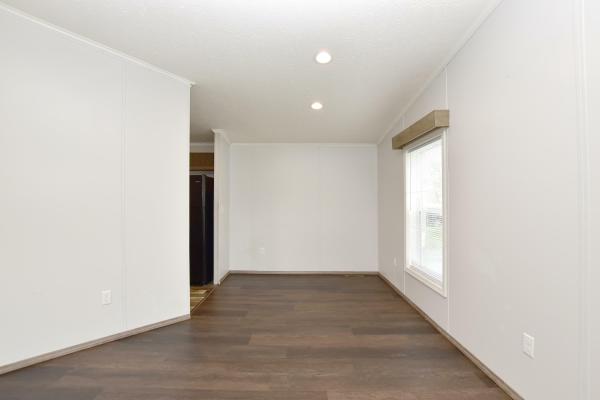 2019 Clayton M6CFT24483BH19  Home