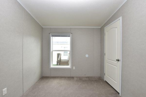 2019 Clayton M6CFT24483BH19  Home