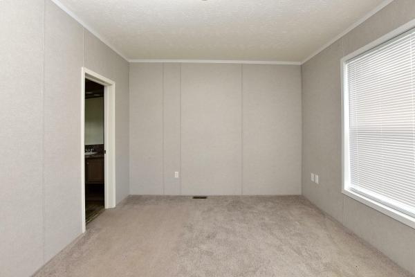 2019 Clayton M6CFT24483BH19  Home