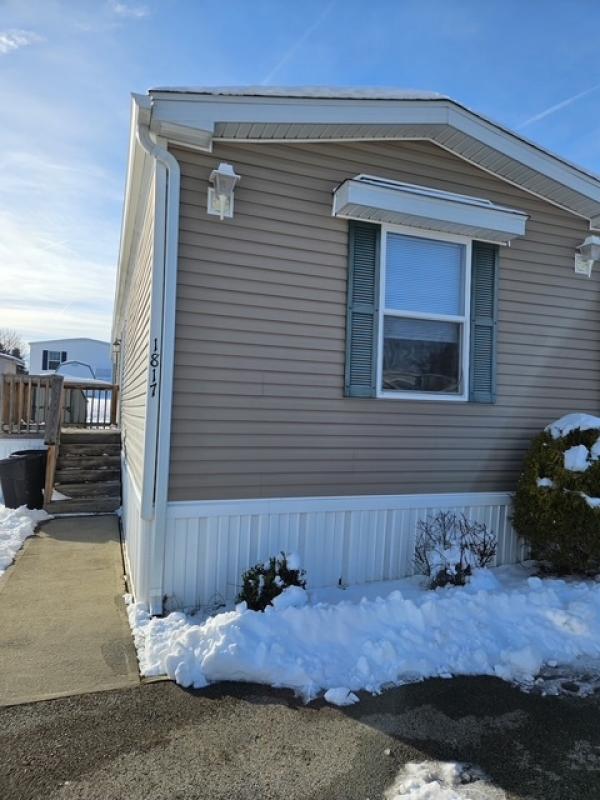 2016 COLONY Mobile Home For Rent