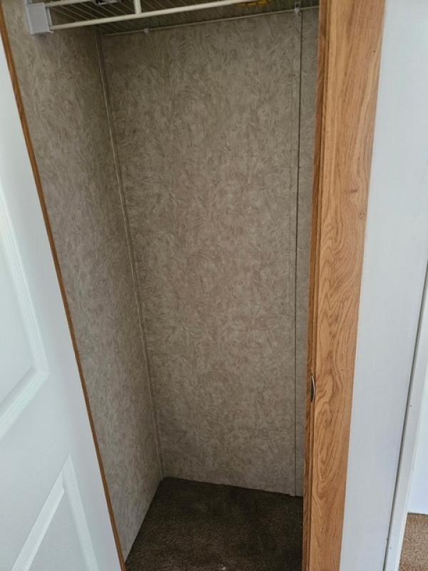 2016 COLONY A1738A  Home