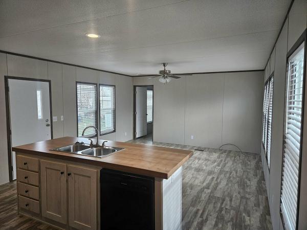 2022 31IND1663CH22  Home