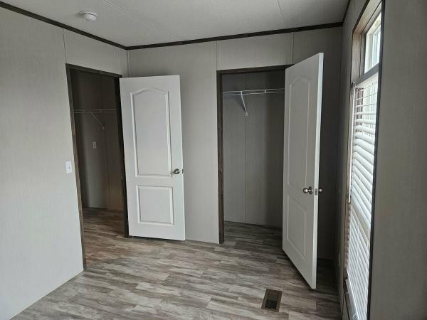 2022 31IND1663CH22  Home