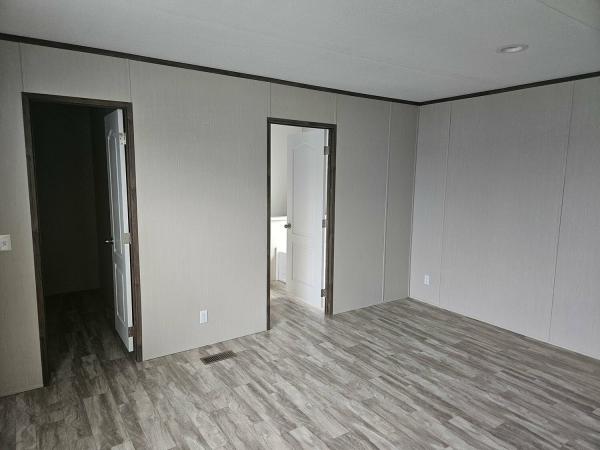 2022 31IND1663CH22  Home