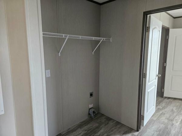 2022 31IND1663CH22  Home