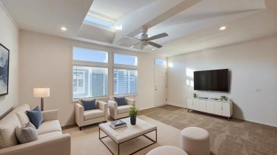 Photo 4 of 8 of home located at 3444 W Center St 25 Riverside, CA 92501