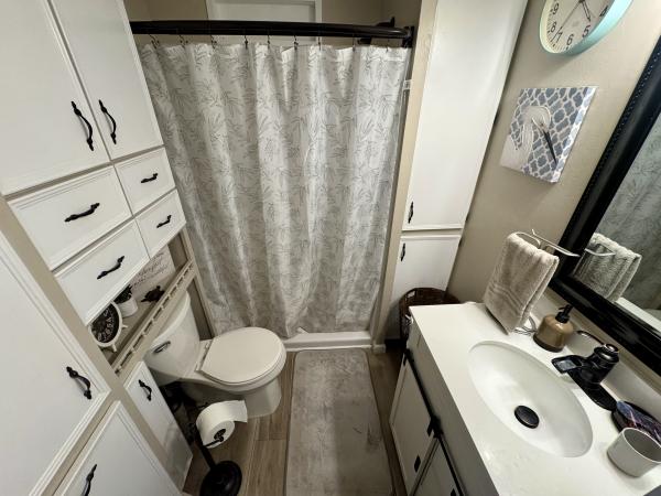 1985 RCIN  Home