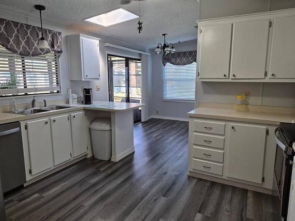 1990 PALM   Home