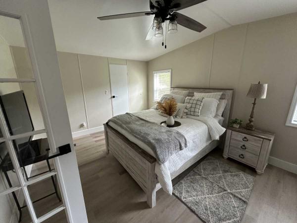 SCOTBILT Legend  Mobile Home