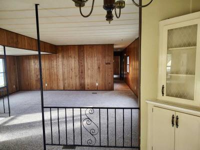 Photo 3 of 6 of home located at 2915 Hollypark Drive Indianapolis, IN 46241