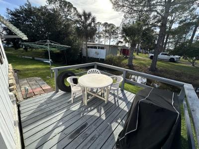 Photo 5 of 5 of home located at 28 Royal Dr Eustis, FL 32726