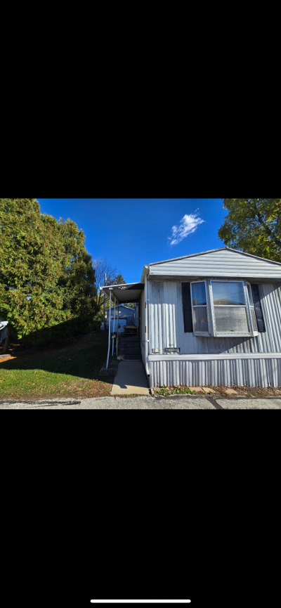 Photo 2 of 3 of home located at 10525 W Greenfield Avenue West Allis, WI 53214