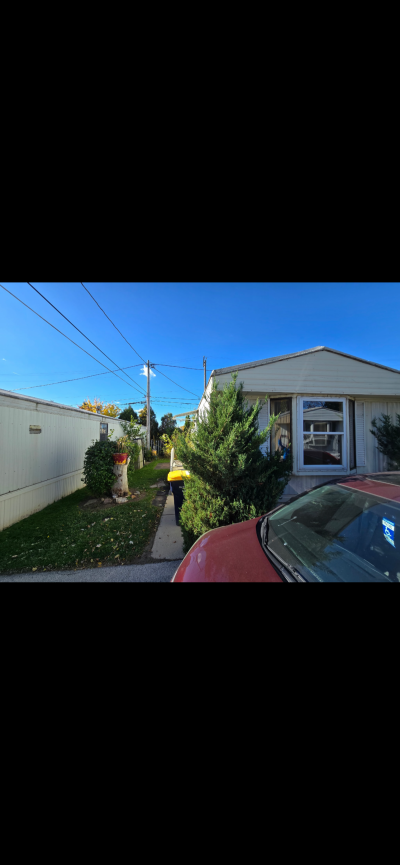 Photo 3 of 3 of home located at 10525 W Greenfield Avenue West Allis, WI 53214