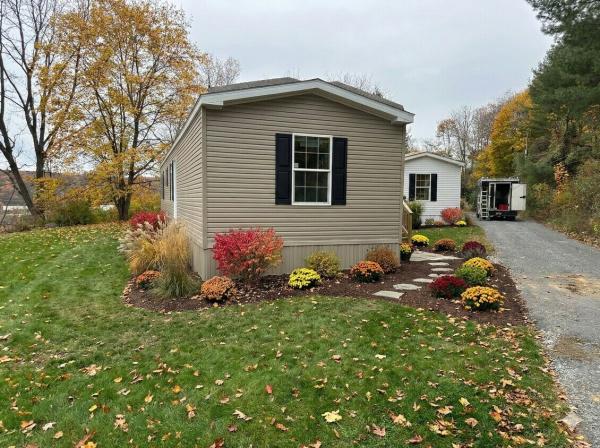 Photo 2 of 1 of home located at 6 Fidler Court Pine Grove, PA 17963