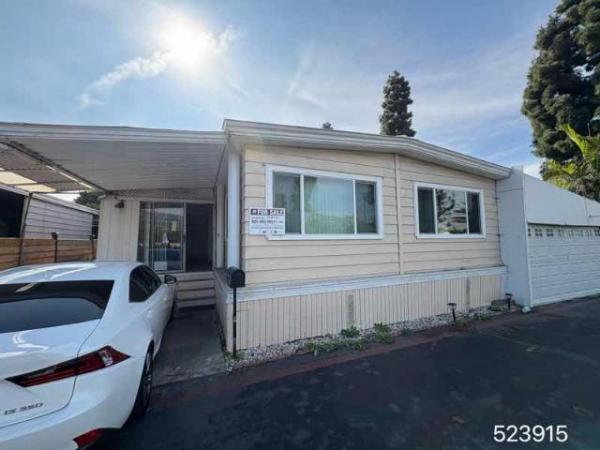 1972 COLONIAL Mobile Home For Sale