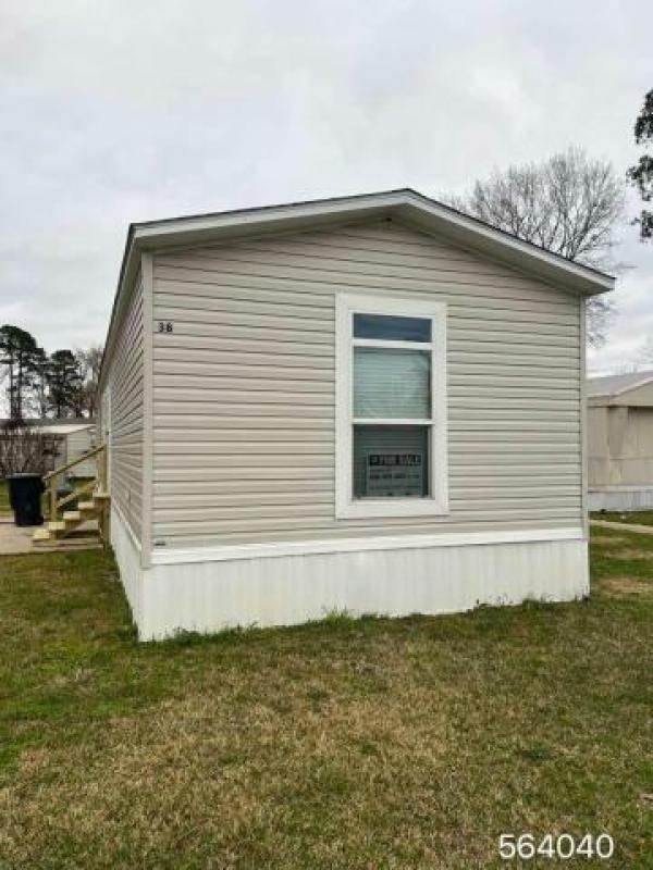 Photo 1 of 2 of home located at C&C Mobile Home Resales Llc 5621 Highway 1 Bypass Natchitoches, LA 71457