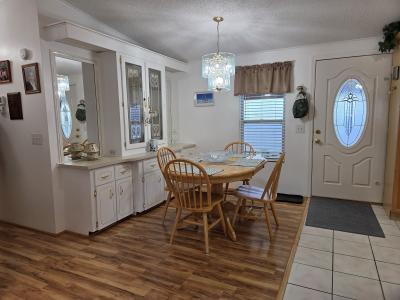 Photo 4 of 12 of home located at 124 Juliana Blvd. Auburndale, FL 33823