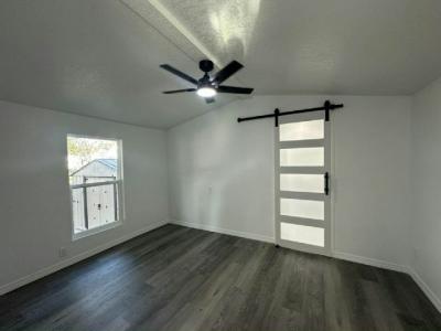 Photo 5 of 10 of home located at 13681 Wesleyan Blvd Orlando, FL 32826