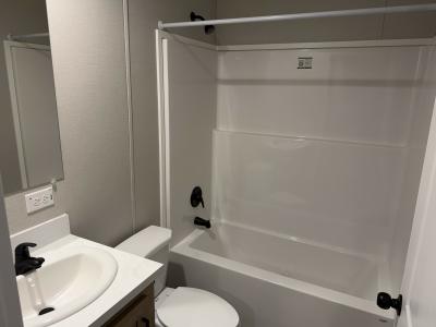 Photo 5 of 6 of home located at 1248 Elaine Troy, MI 48083