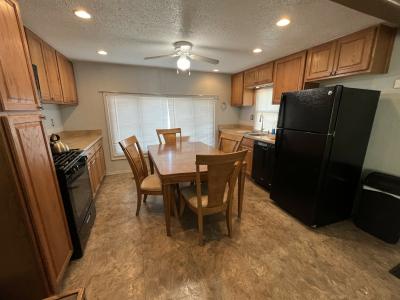 Photo 3 of 10 of home located at 40016 N Cornwall Cir Sterling Heights, MI 48310