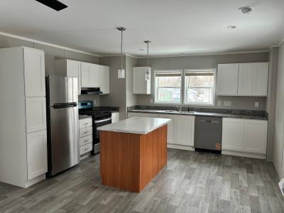 Photo 3 of 11 of home located at 6450 56th Street N Oakdale, MN 55128