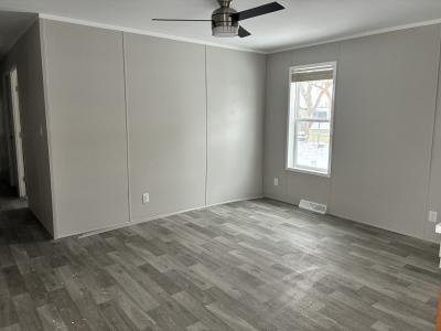 Photo 4 of 11 of home located at 6450 56th Street N Oakdale, MN 55128