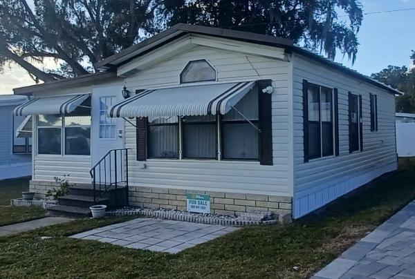 1988 Oakcreek Mobile Home