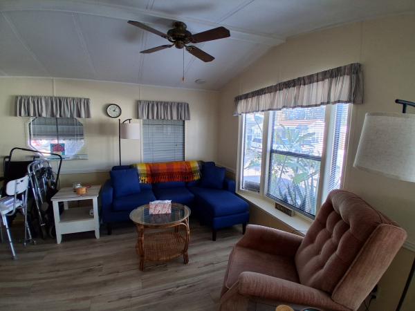 1988 SHOR Mobile Home