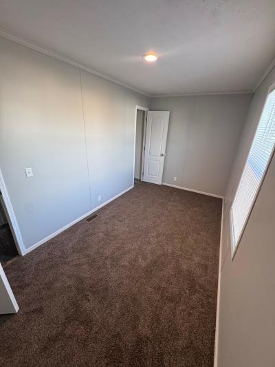 Mobile Home at 17168 Dalworth Macomb, MI 48044