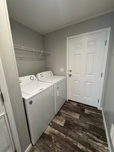 Photo 4 of 9 of home located at 17168 Dalworth Macomb, MI 48044