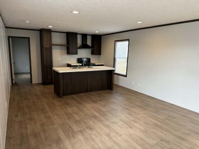 Photo 4 of 26 of home located at 114 Shady Grove #Shady114 Sanger, TX 76266