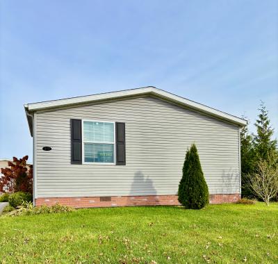 Mobile Home at 11097 Indianwood Ct. #146 South Lyon, MI 48178