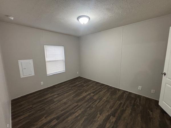 2019 22BRX16482AH19  Home