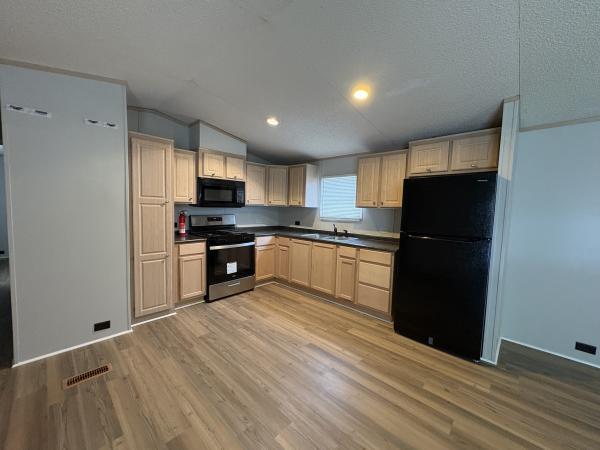 2020  Mobile Home For Sale