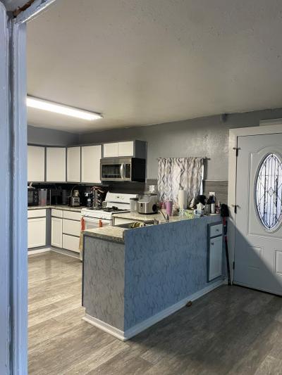 Photo 3 of 12 of home located at 5201 W Camelback Rd, Site G287 Phoenix, AZ 85031